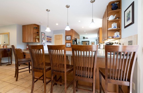 Simpsonville Casa | Rancher, pets welcome, Wash/Balt/Annplis family friendly Pool table, deck, river
