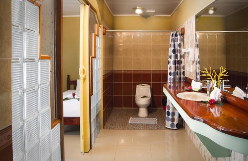Bahía Drake Hotel | Rancho Corcovado Lodge