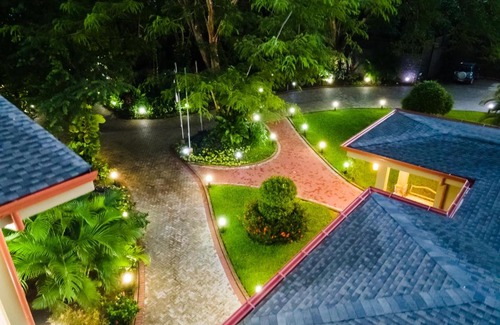 Potrero Hotel | Rancho Haas