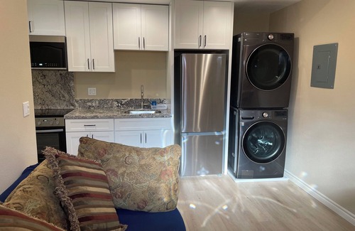 Torrey Highlands Casa | Rancho Penasquitos San Diego Cozy attached Junior ADU