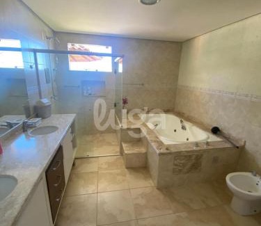 Rancho Queimado Casa | Rancho Queimado: Naturaleza y Comodidad.