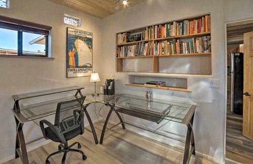 Taos Apartamento | Ranchos de Taos Casita by Downtown & Trails!