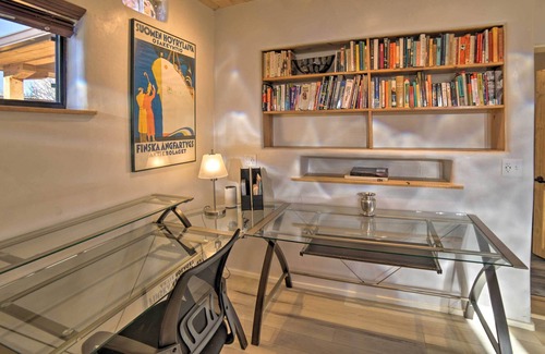Taos Apartamento | Ranchos de Taos Casita by Downtown & Trails!