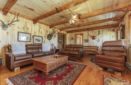 Jackson County Casa | Randalman House, Randalman House - A perfect peaceful and relaxing place to unwind