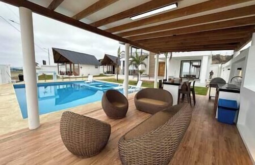 San Lorenzo Apartamento | Randi’s Oasis - The Pelican Room