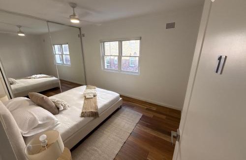 Randwick Casa | Randwick Shared Apt with Study Desk & Parking