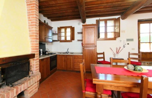 Rapolano Terme Apartamento | Rapolano by Interhome