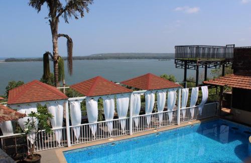 Vagator Complejo | Raposo Resorts