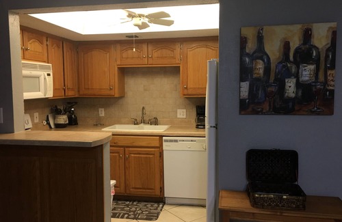 Ormond-by-the-Sea Condominio | 3Br 2 Ba FRENTE AL OCÉANO Ver 3 HABITACIONES 2 BAÑOS. Planta baja @ Ocean Watch condo