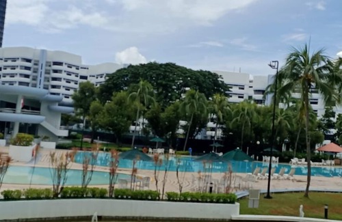 East Coast Condominio | Rare Cosy n Breezy Homestay with Scenic wide Views