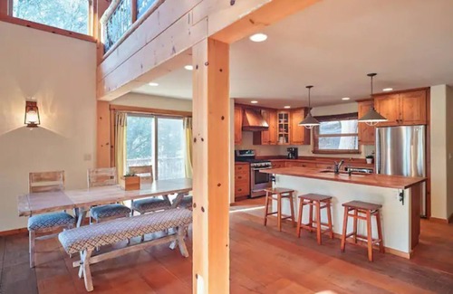 Wishon Casa | Rare Deluxe Family Cabin - Yosemite & Bass Lake