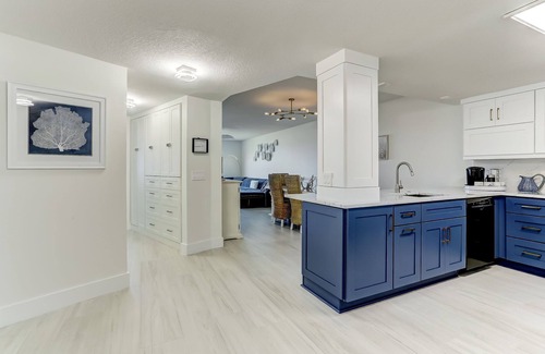 Fernandina Beach Condominio | RARE Direct Oceanfront Condo with TWO private balconies within OMNI resort