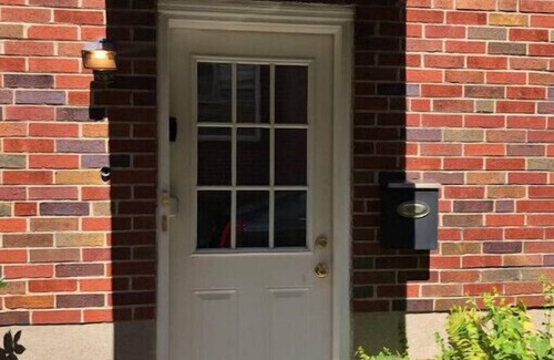 West Price Hill Casa | Rare Find Cozy Apartment Close to Downtown