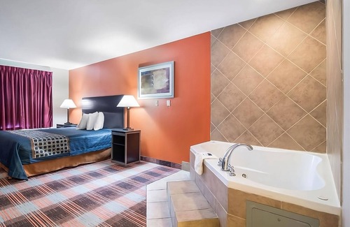 Mableton Hotel | Rare Find! FREE Parking! Martin Luther King Jr. National Historic Site Tour!