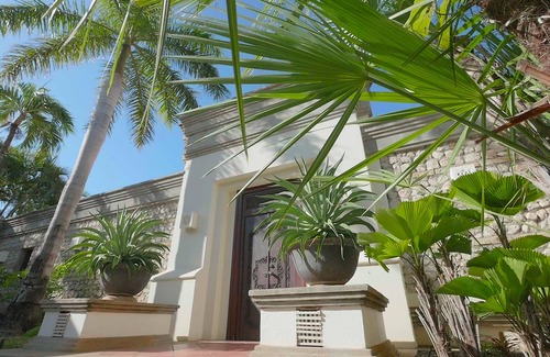 Playa Langosta Casa | Villa de lujo frente al mar con 5 Master Suites frente al mar