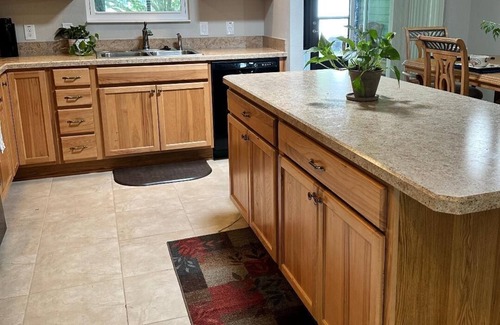 The Villages Casa | Rare find in Historic Orange Blossom 3/2 with golf cart