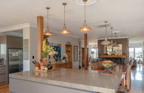 Tamahere Casa | Rare Gem in Tamahere - for 14+ space galore