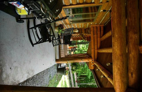 Walker Cabina | Rare relaxation in your 3-bedroom Ranch cabin
