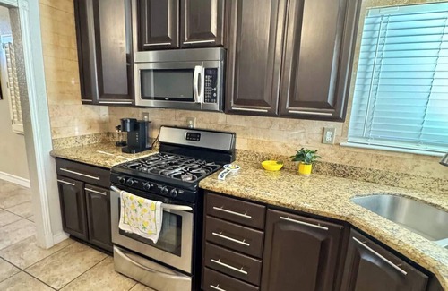 El Paso Villa | Rare to find a Desert Jewel, West Side, 3 Bedrooms