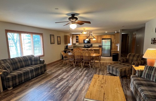 Arkdale Condominio | Rare Two Unit 7 bed/4 bath Condo at Northern Bay Golf Resort and Marina!