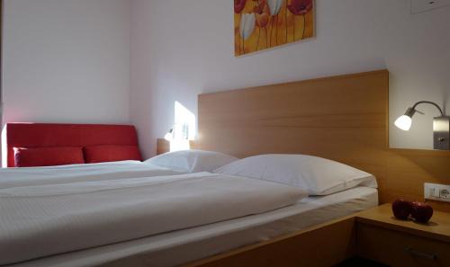 Lagundo Apartamento | Rasnerhof Ferienwohnung Tschigat