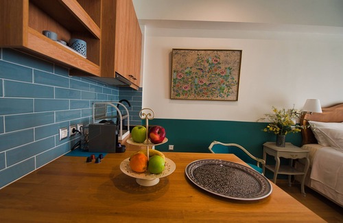 Plaka Hotel | Rastoni Athens Suites nearAcropolis at Tsatsou Street