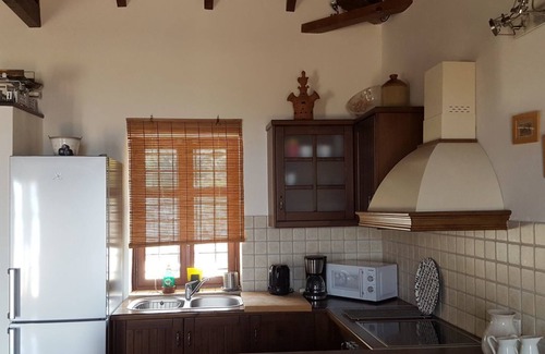 Lefktron Villa | Rathimata villas