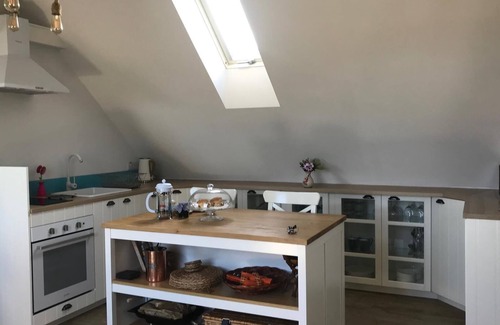 Ballycastle Apartamento | Rathlin Sound Apartment Stunning Sea Views Ballycastle Studio for Two