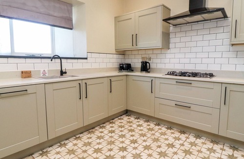 Fourstones Near Bentham Cabaña | RATHMELL, pet friendly, with pool in Long Preston