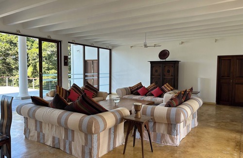 Devinuwara Casa | Ratnakara
