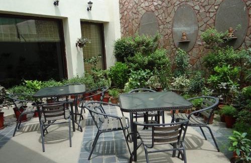 Pink City Hotel | Ratnawali – A Vegetarian Heritage Hotel