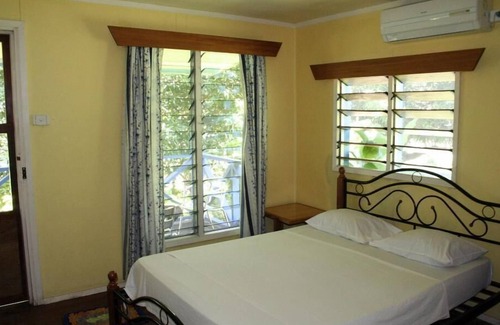 Mana Island Cabina | Ratu Kini's Dive & Stay