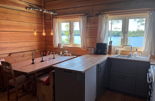Skillingsfors Casa | Ratzeputz log cabin - your Swedish adventure by the lake