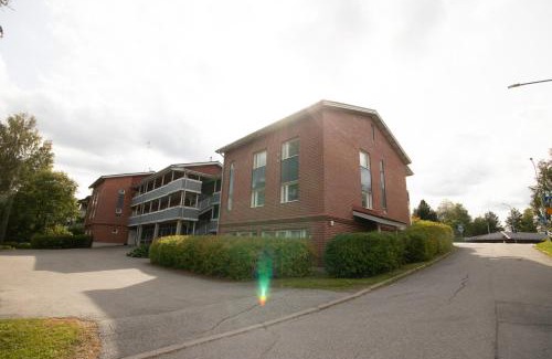 Jyvaskyla Apartamento | Rauhallinen huoneisto, pysäköinti, sauna, oma piha