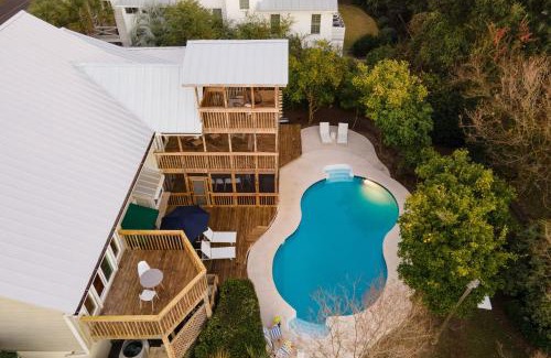 Sullivan's Island Casa | Raven by AvantStay Entertainers Dream w Pool Hot Tub Game Room 9 BRs