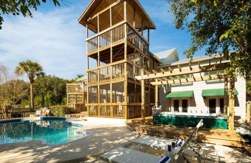 Sullivan's Island Casa | Raven by AvantStay Entertainers Dream w Pool Hot Tub Game Room 9 BRs