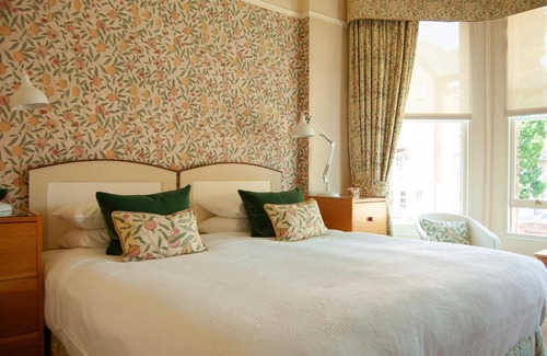 Ormeau Cama Y Desayuno | Ravenhill House
