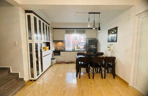 Ngo Quyen Casa | Ray House