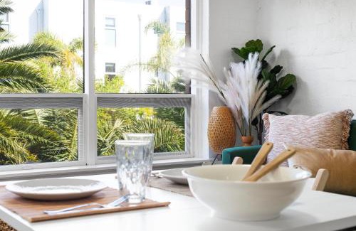 Glenelg North Apartamento | Ray's Place by the Riverside
