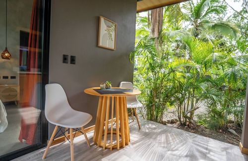 Punta Uva Casa | Raya Bungalow - Private Plunge Pool + AC, Near Beach