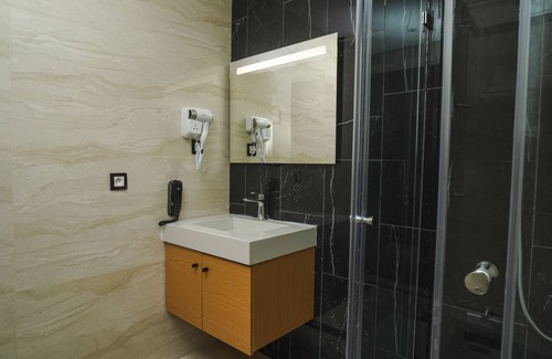 Kenitra Hotel | RAZANE HÔTEL