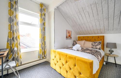 Beeston Casa | -RB15CFA- For Relaxed and Cosy stay with Free Parking