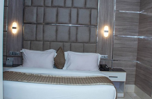 Lagos Hotel | RBT Hotel