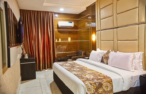 Lagos Hotel | RBT Hotel