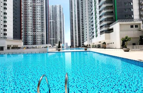 Salak South Apartamento | RC Residence 6 pax by Define Suite