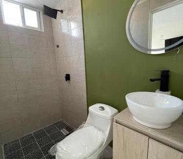 León Apartamento | RC Studio loft san Jerónimo