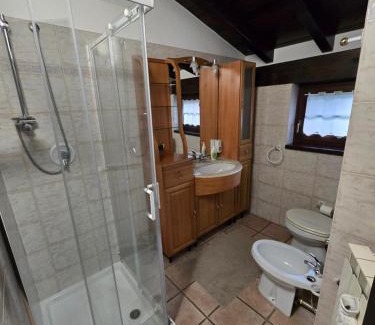 Luino Casa | Re di Quadri