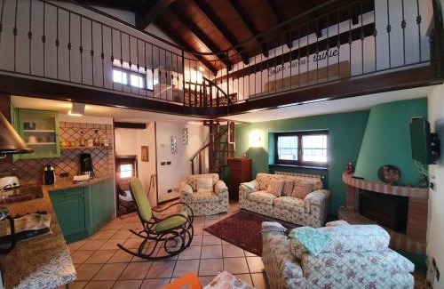Luino Casa | Re di Quadri