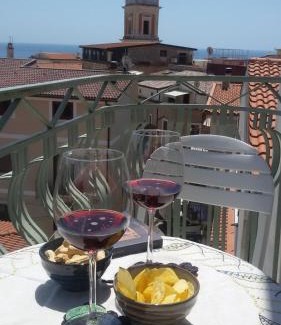 Marina Di Camerota Cama Y Desayuno | Re Merlo