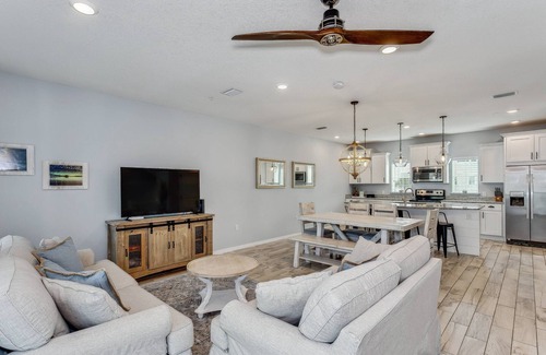 Ono Island Casa | Ready for Salty Summers |Pet Friendly 2BR Lost Key Townhouse |Free Golf |Private Beach |2 Pools |Spa